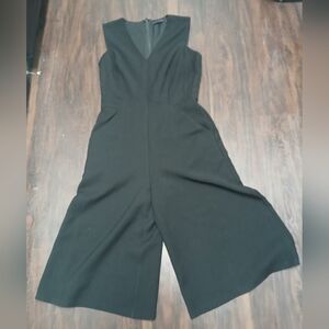 Elegant Black V-Neck Jumpsuit